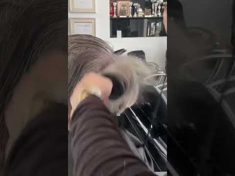 Blowdry #hair #haircut #hairstyle #beauty #hairdresser #video #layerup #pixiehaircut