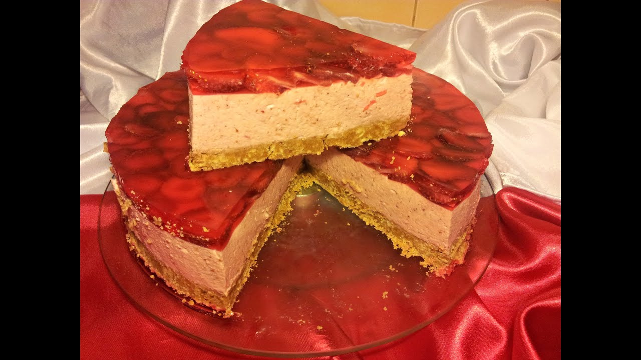 Торт-суфле с клубникой. Торт без выпечки