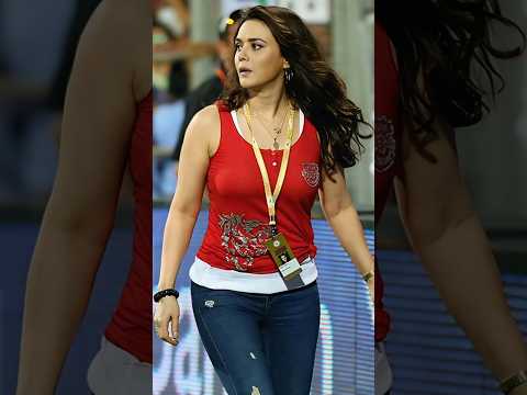 Jab Priti Zinta se poochha gaya ap har match ke baad shreyas iyer ko gale kyon lagate ho #pritizinta