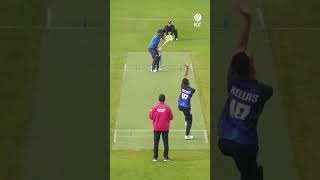 Sinan Khan bowling with plenty of pace for Greece in #T20WorldCup sub-regional qualifying action 😲