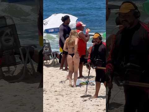 🇧🇷 Ipanema Beach A Wonderful Day