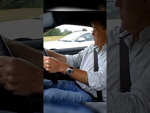 Кто быстрее ниссан GT-R? или Ягуар#topgear #топгир #авто #шоу