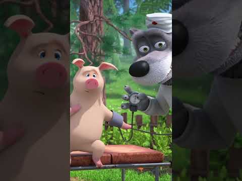 Is this really a pig treatment? ๐ท๐ #BeInThePink #MashaAndTheBear #Shorts #mashaandthebear #kids
