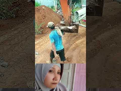 Mengecor ‼️#excavator #alatberatindonesia #alatberat#alatberatexcavator #operatoralatberat