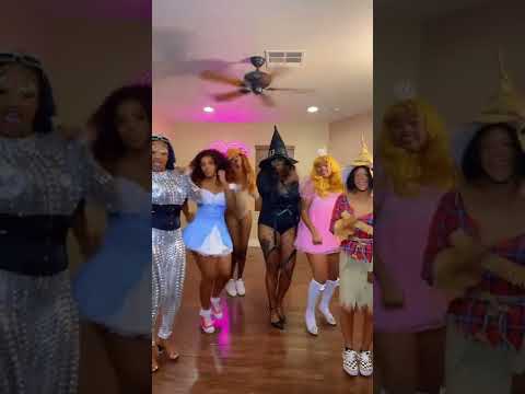 Wizard of Oz Group Costumes | The Harbin Sisters | Leg Avenue Halloween Costumes #shorts