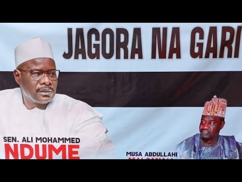 Musa Mai Sana,a tare da Sen Ali mohammed ndume