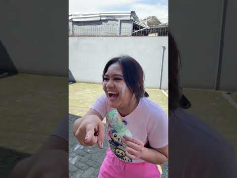 DI LEDEKIN TEMEN KARENA GAK JAJAN PRAT.1