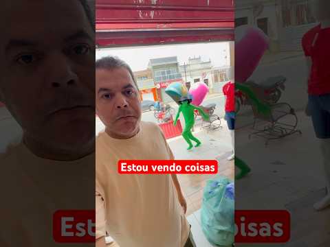 Tem alguém me perseguindo quem será? #viralvideo #piadascurtas #piadasrapidas #memes #suspense