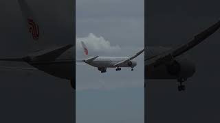 Boeing 787-9 Dreamliner de Airchina #aviones ##planespotting #madridairport #aterrizaje