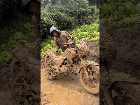 Dhanu Bike Cleaning in water 🚳🥹| New Viral Gadgets, Smart Appliances, Kitchen Utensils /#shorts