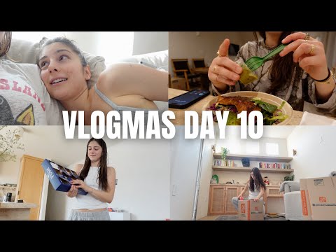 VLOGMAS DAY 10: packing for my move & a big mishap...