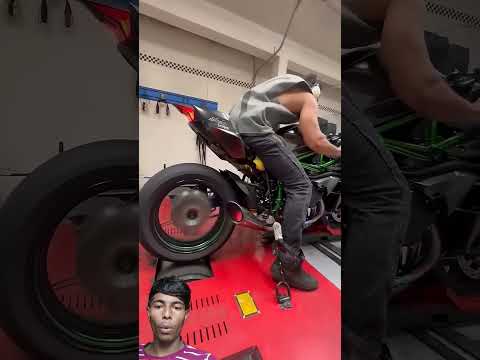 KAWASAKI NINJA 🏍️#kawasakininja #video #shortvideo #shortviral #motorcyclevideo #trendingvideo🏍️☠️