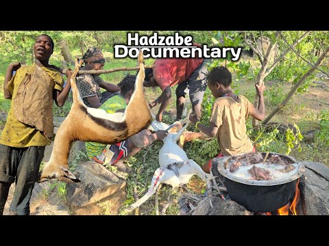 🔥Hadzabe Tribe Hunt Big Wild 🦌Antelopes  For Lunch On Rainy Season🍖 || True hunters of Africa