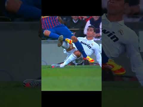 Ronaldo vs Dani Alves ๐ฅโ ๏ธ๐ฅถ#CR7 #ronaldo #danialves #shorts #tranding #cr7football #goviral