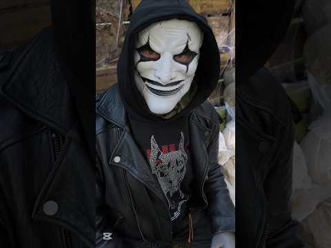 Жуткий тематический Halloween Park открылся в Таллинне.#halloween #таллинн #паркужасов #маски #страх