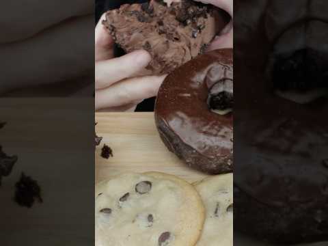 [Sped Up] Chocolate Chip Desserts Mukbang ASMR #asmr #chocolate #eatingsounds #shorts #mukbang