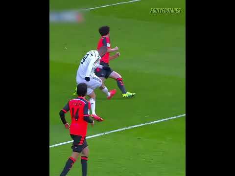 Satisfying Goals in Football 😍🤯