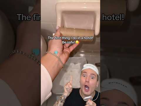 MUST SEE HOTEL ROOM SATEFY TIPS!๐ฑ #hotel #lifehack #lifehacks #diyprojects #diycrafts @yana_mom_