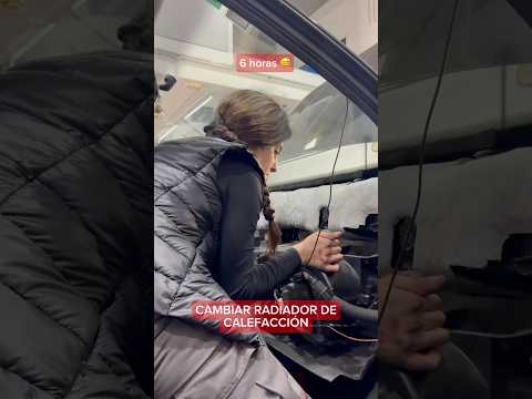 En muchos coches tenemos este problema, sacar el salpicadero para llegar al radiador de calefacción