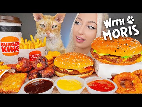 ASMR EATING BURGER KING WITH MORIS, FRIED CHICKEN, NUGGETS, WHOPPER, FRIES, MUKBANG, 버거킹 햄버거 먹방