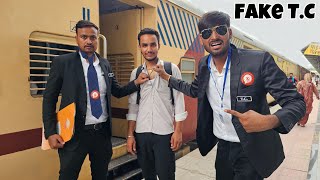 We Became *FAKE TICKET CHEKER* in a Real Train 🚆-  नकली T.C. को देखकर लोग बाथरूम में छुप गए