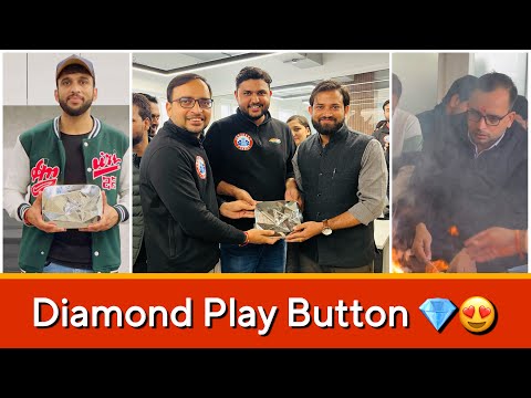 Diamond Play Button 💎की Unboxing नये साल पर 🥳 VLOG 27