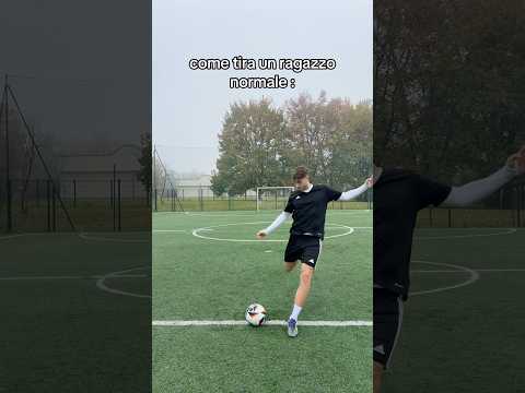 quando hai il tiro troppo forte #perte #pirlo #football #calcio #soccer #tiro #ronaldo