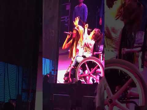 Meeting Rylie was one of the most inspiring, joy-filling, heart-warming, moments I've ever had!