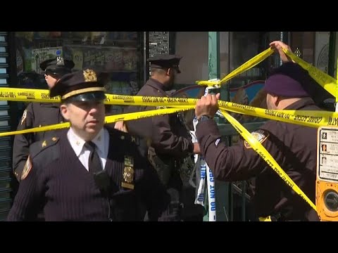 New York: képbe került egy férfi a brooklyni lövöldözés ügyében, de nem nevezik gyanúsítottnak