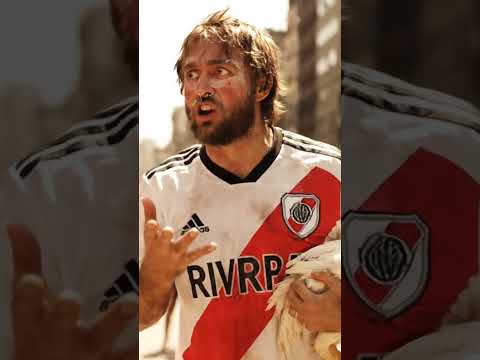👉 “La reportera más picante se cruza con un hincha de River descontrolado en la Villa 31 😱🐔🔥 #humor