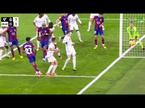 How Barcelona were ROBBED in El Clasico vs Real Madrid