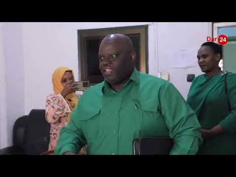 MCHUANO WAANZA SEGEREA : HAPATOSHI NA MWENGINE WAWANIA TIKETI YA CCM