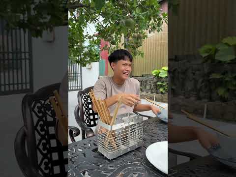 Nỗi sợ khi đi ăn quán kiểu
