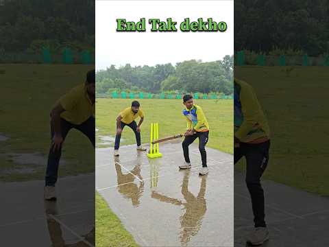Batsman Ko Pag*l Bana Diya! 🤯 Fastest Trick Out Ever? #shorts #comedy #foryou #cricket