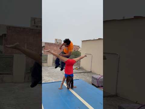 Is ladke ne mari tiger shroff ki tarah mari entry #action #stunt #viralshort #couplegoal