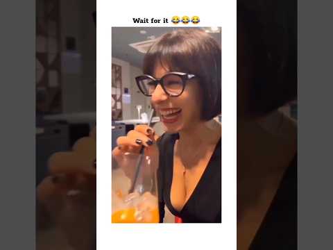 weird laugh ๐