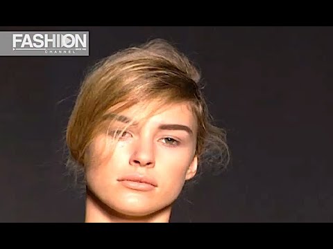 ALBERTA FERRETTI Women's Fall 2011 Milan - Fashion Channel