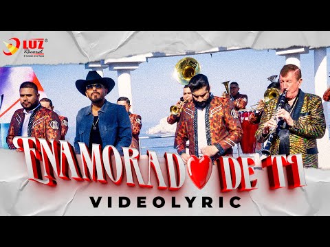 Estrellas De Sinaloa De Germán Lizárraga Y Carlos Sarabia - Enamorado De Ti | LIRYC VIDEO
