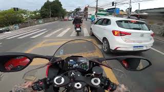 MAIS DE 300 MOTOS NESSE ROLE