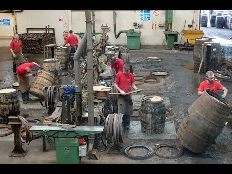 Kentucky Bourbon Aids Scotch Whisky at a Sweaty Cooperage