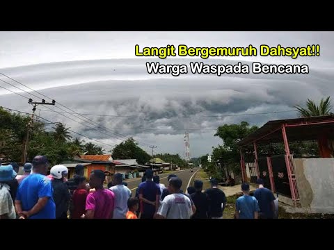 Langit Bergemuruh, Warga Heboh Saat Awan Berubah Mengerikan! Fenomena Alam