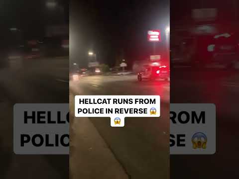 HELLCAT RUNS FROM COPS IN REVERSE 😧 #chase #hellcat #police #srt
