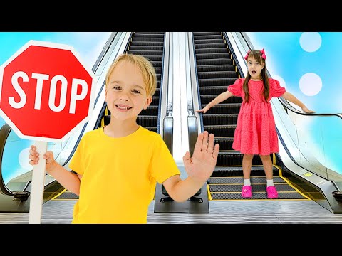 يتعلم الأطفال قواعد السلامة في المركز التجاري - قصص مفيدة مع كريس