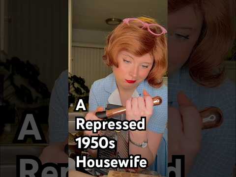 A Repressed 1950s Housewife #comedy #50sstyle #history #1950s #skit #thanksgiving #historyshorts