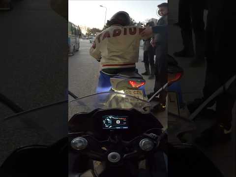 ANLAMSIZ MOTORCU KAVGASI