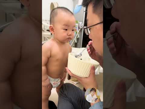 Con xin miếng mà #cute #baby #cutebaby #funny #embe #corgi #giadinh #babylove #babycute #newborn