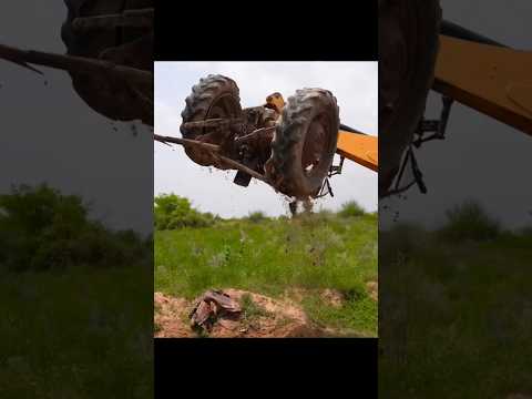 150 year old Tractor destroyed and gifted a new TRACTOR #ytshorts #shortvideo #subscribe