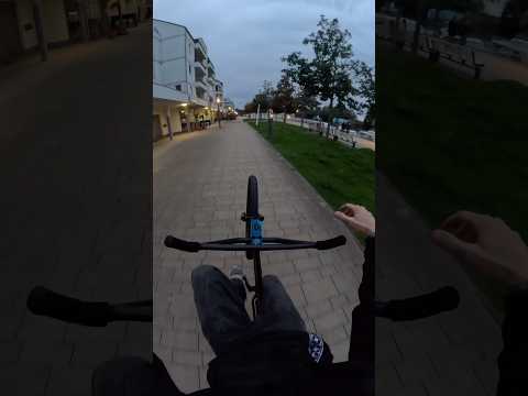 Into the night 🤫 #automobile #shieldbmx #bike #mtb #bmxplus #bikelife #dirtbiketricks #bmx #tricks