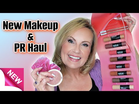 New Makeup PR UNBOXING Haul & Swatches