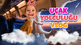 EVA UÇAK YOLCULUĞU VLOG - Havalimanında Oyun Oynuyoruz